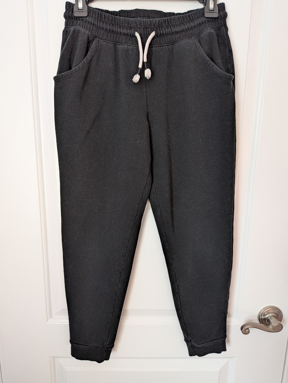Girl's Black Drawstring Jogger Pants With Pockets